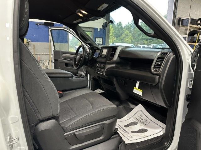 2024 RAM Ram 3500 Chassis Cab RAM 3500 TRADESMAN CHASSIS REGULAR CAB 4X4 60' CA