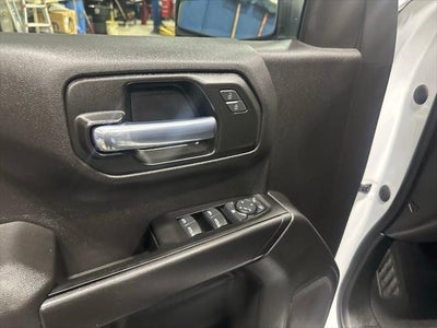 2023 Chevrolet Silverado 1500 4WD Crew Cab Short Bed Custom Trail Boss