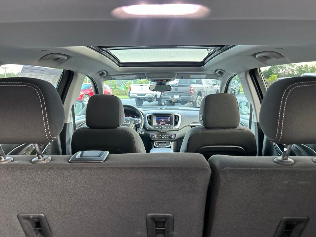 2024 GMC Terrain AWD SLE