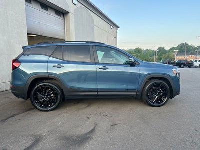 2024 GMC Terrain AWD SLE