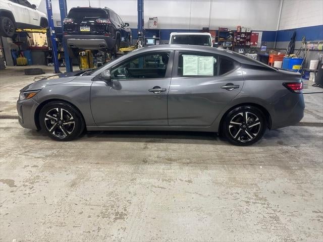 2024 Nissan Sentra SV Xtronic CVT