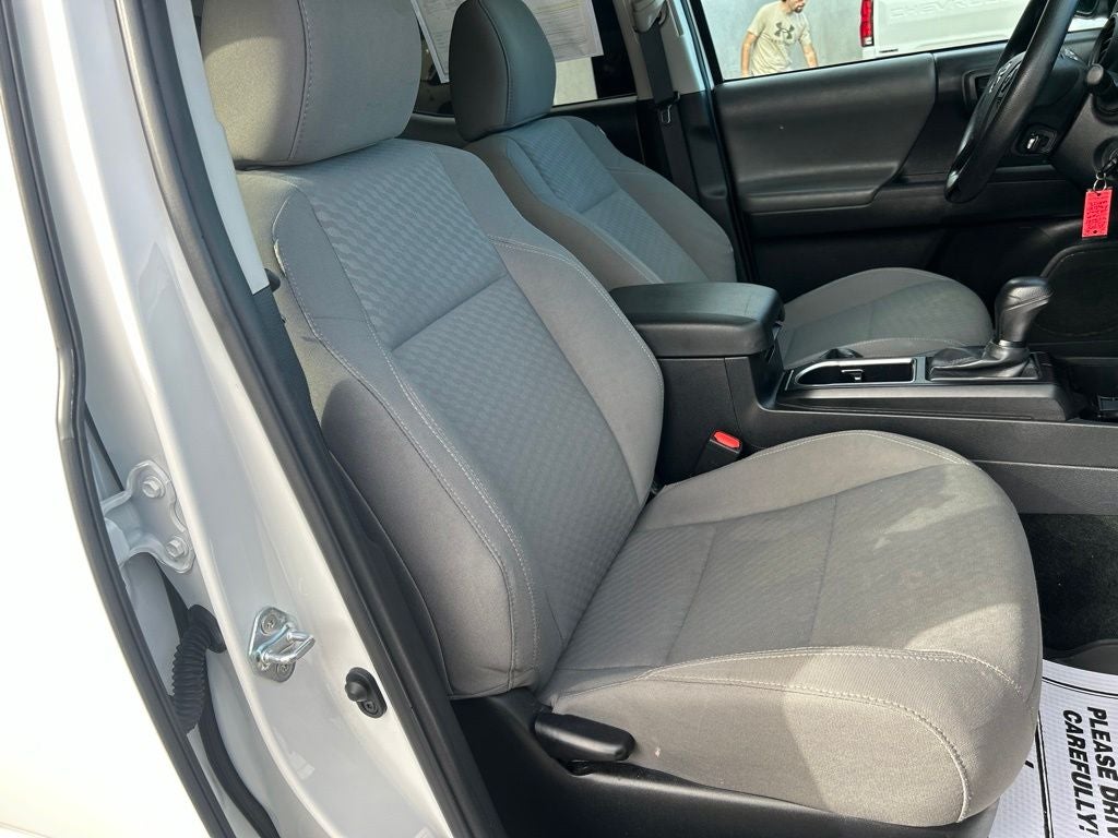 2023 Toyota Tacoma SR V6