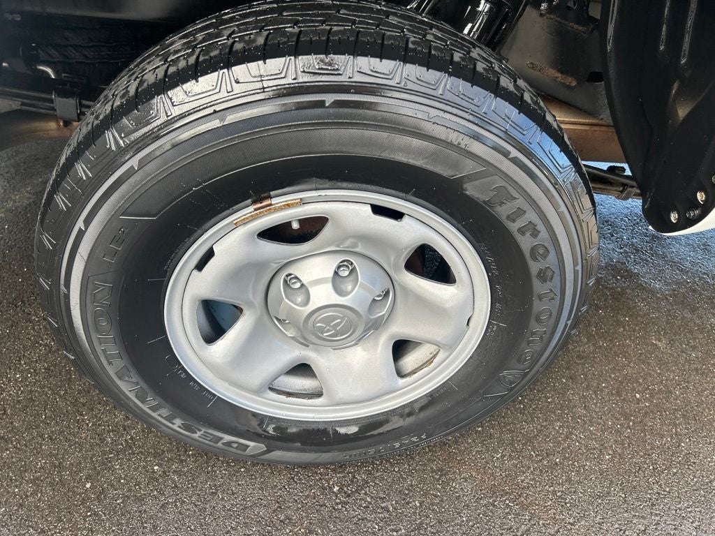 2023 Toyota Tacoma SR V6