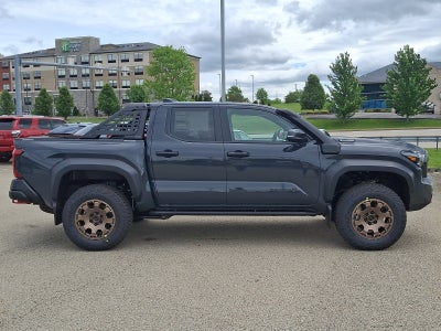 2026 Toyota Tacoma i-FORCE MAX Tacoma Trailhunter