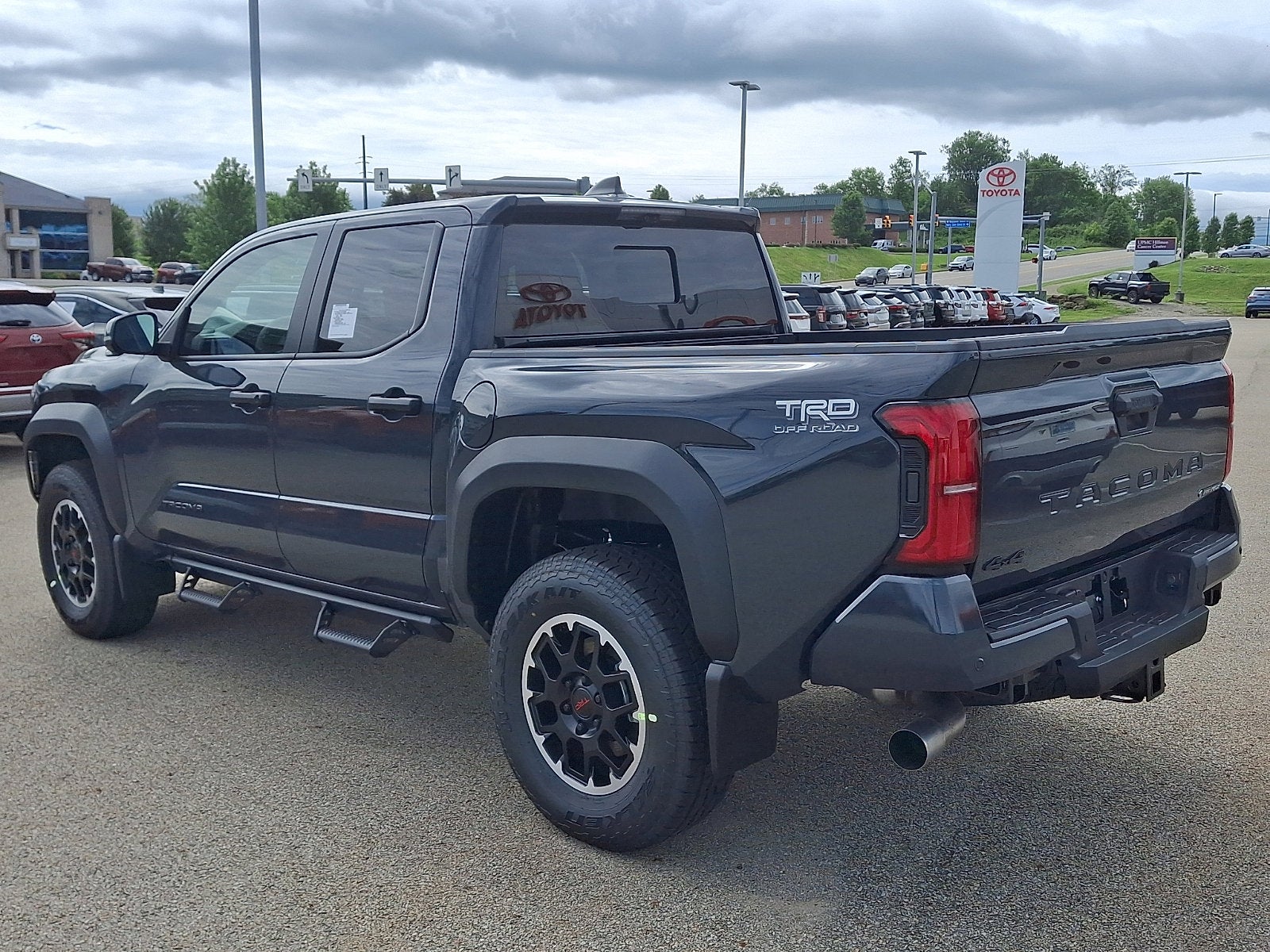 2026 Toyota Tacoma i-FORCE MAX Tacoma TRD Off-Road