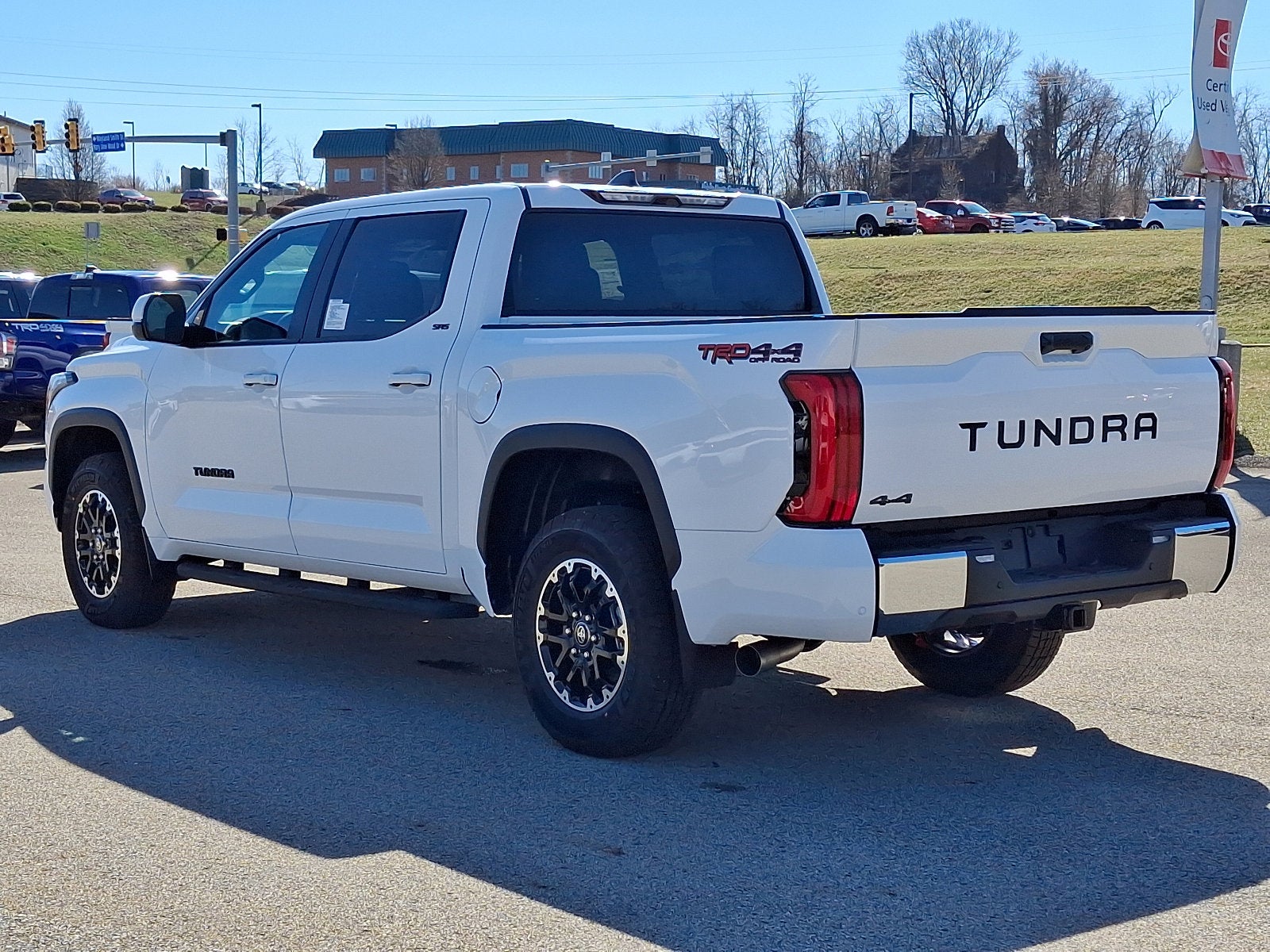 2025 Toyota Tundra SR5