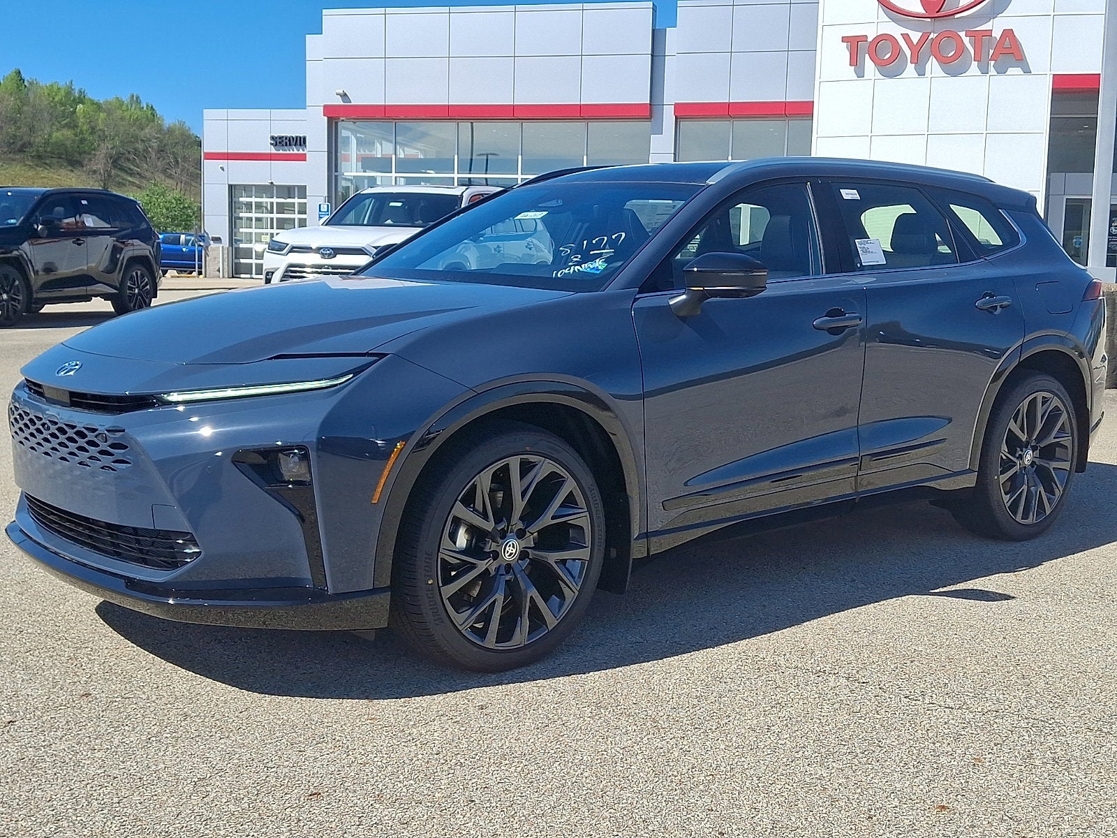 2026 Toyota Toyota Crown Signia Limited