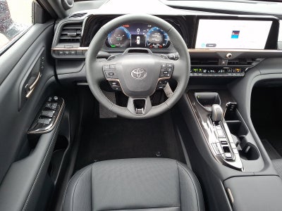 2026 Toyota Toyota Crown Signia Limited