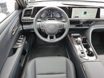 2026 Toyota Toyota Crown Signia Limited