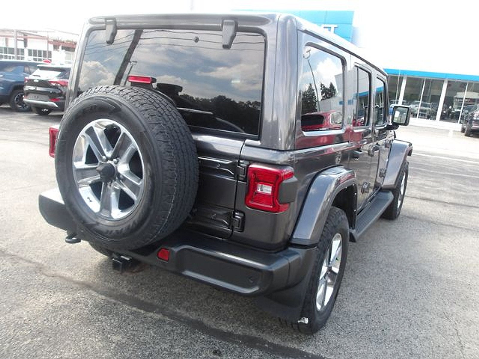 2022 Jeep Wrangler Unlimited Sahara