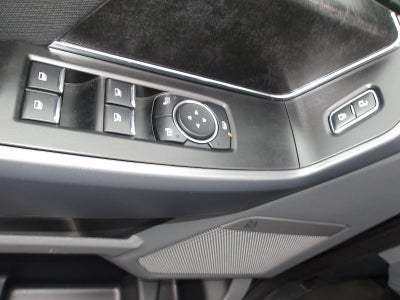 2023 Ford F-150 Base