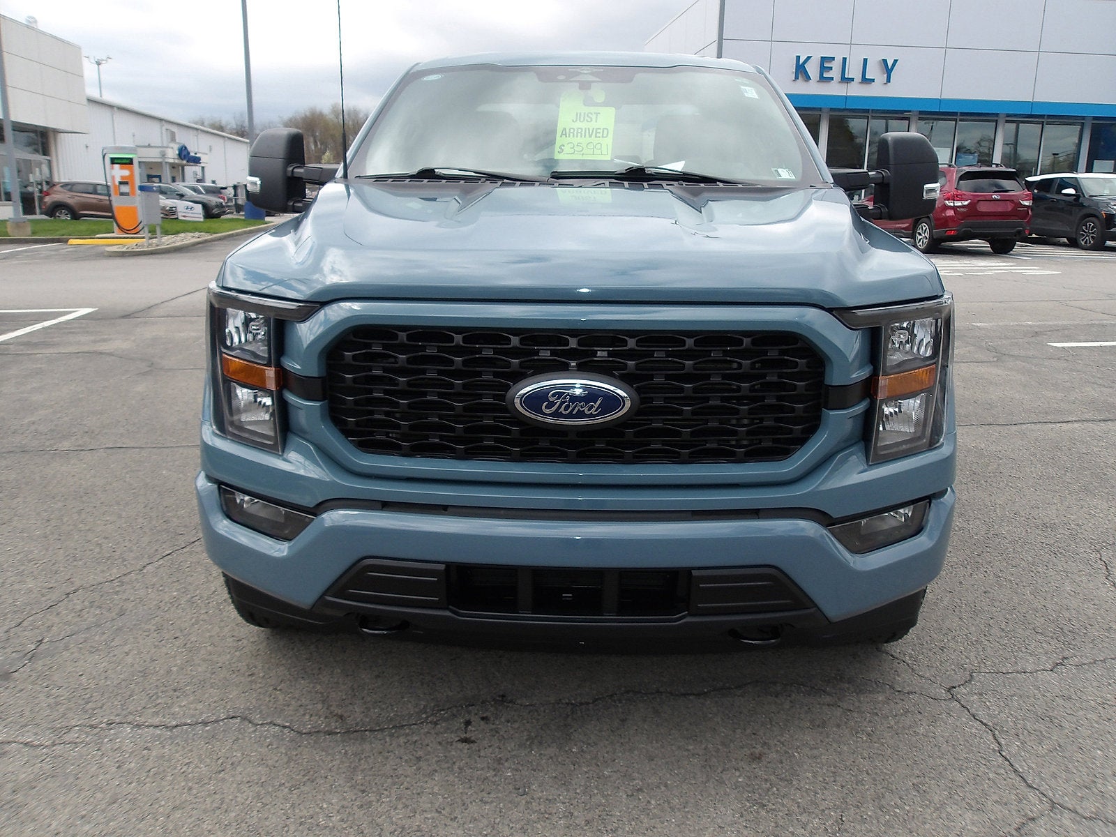 2023 Ford F-150 Base