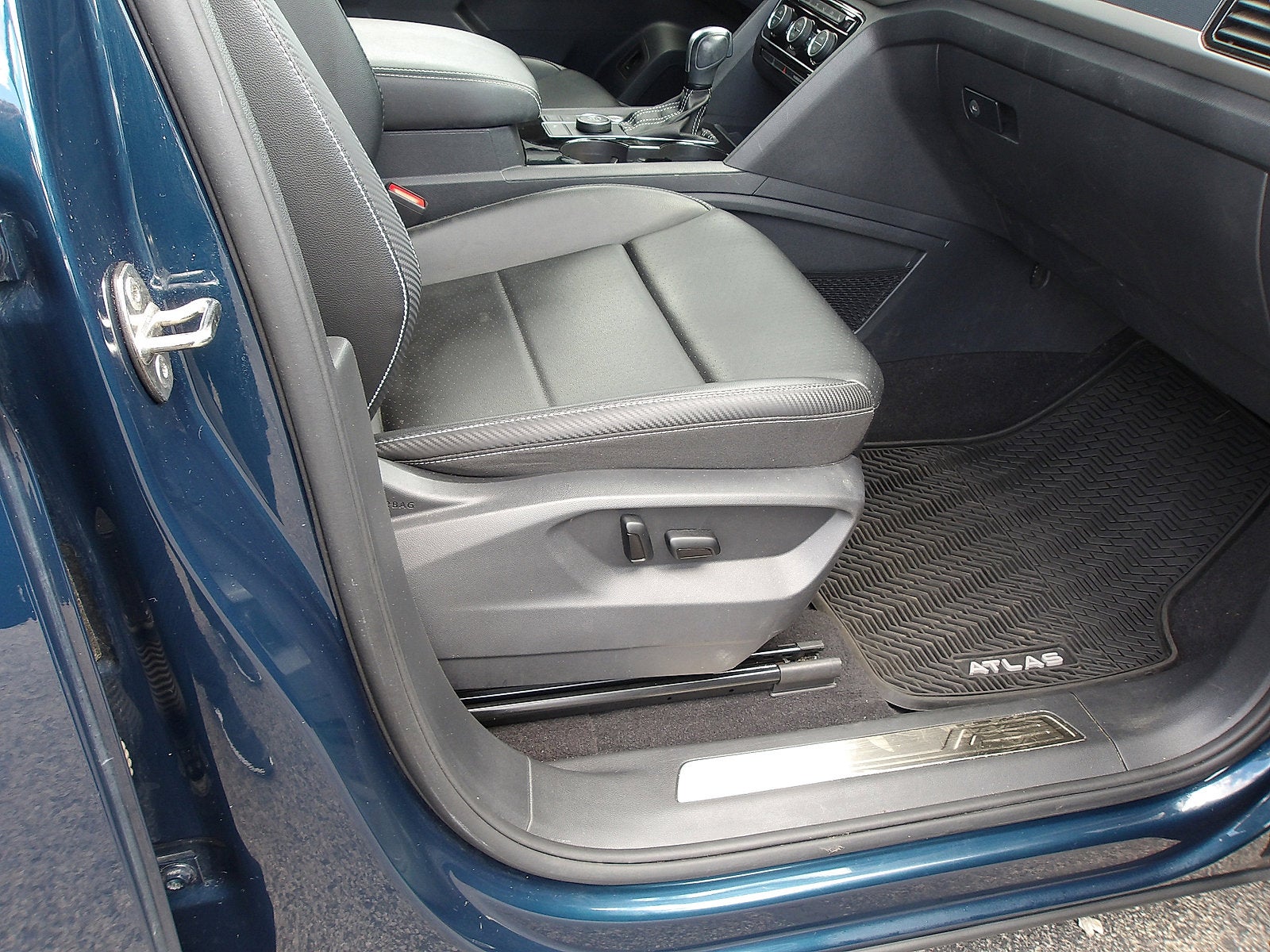 2022 Volkswagen Atlas Cross Sport 3.6L V6 SEL