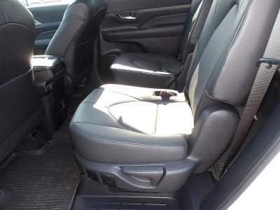 2024 Toyota Grand Highlander Base