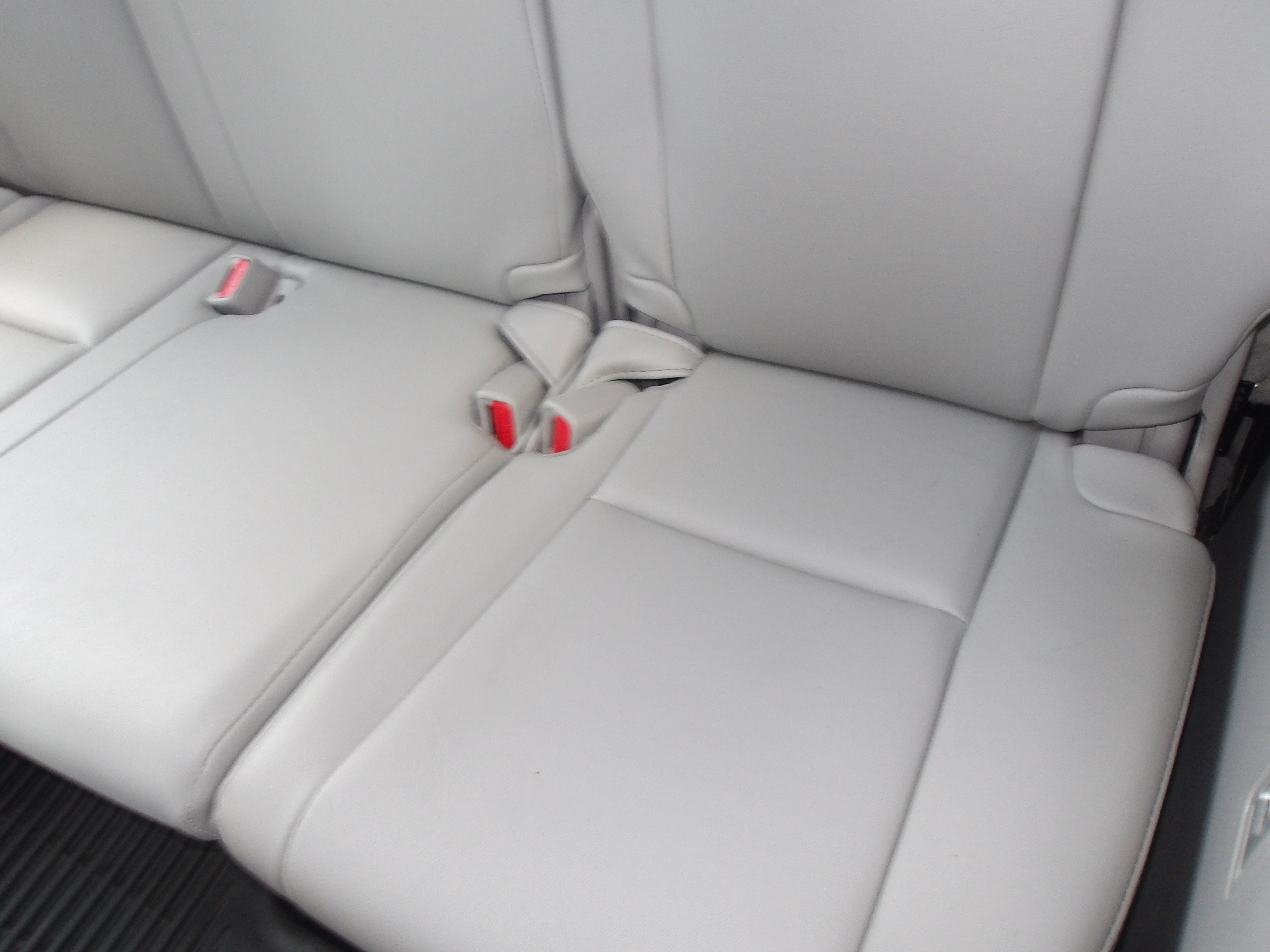 2016 Toyota Highlander Base