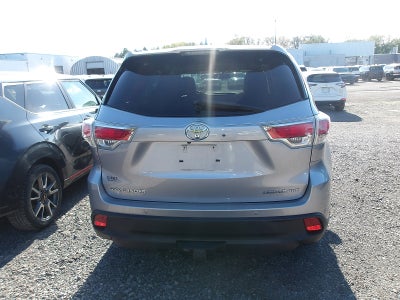 2016 Toyota Highlander Base