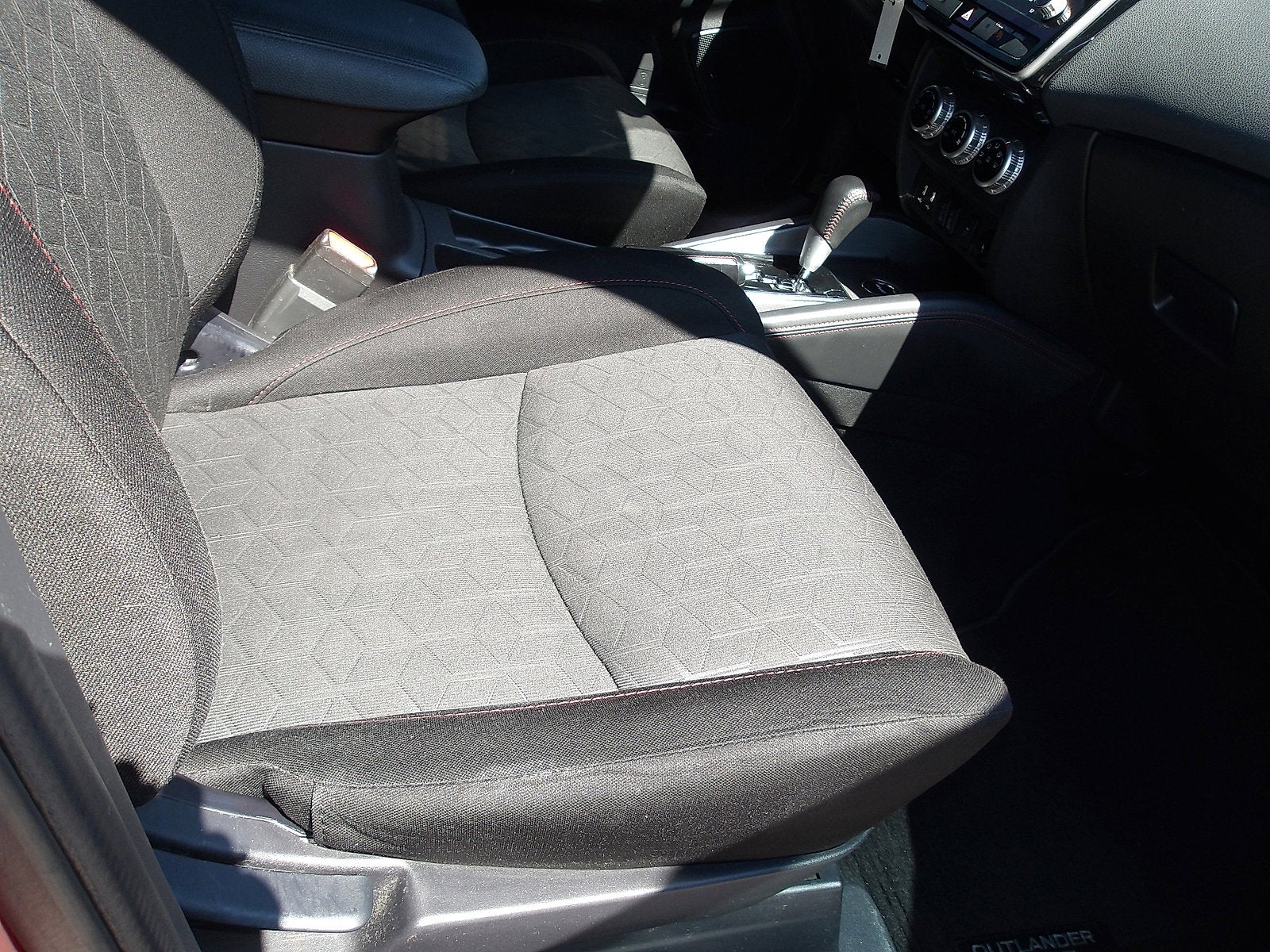 2020 Mitsubishi Outlander Sport Base