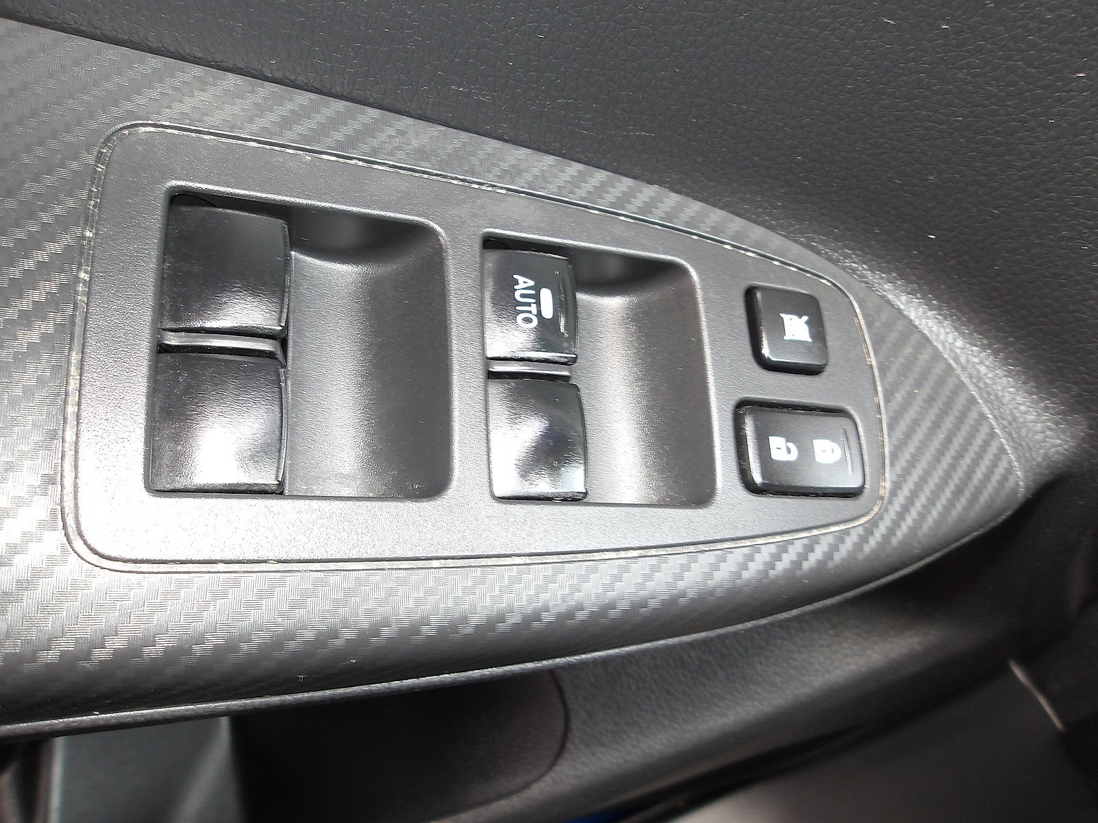 2022 Mitsubishi Eclipse Cross Base