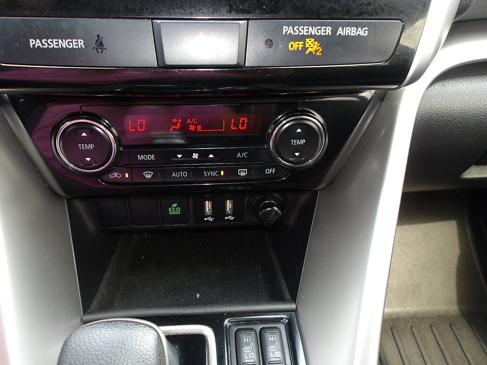 2022 Mitsubishi Eclipse Cross Base