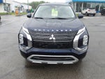 2023 Mitsubishi Outlander Base
