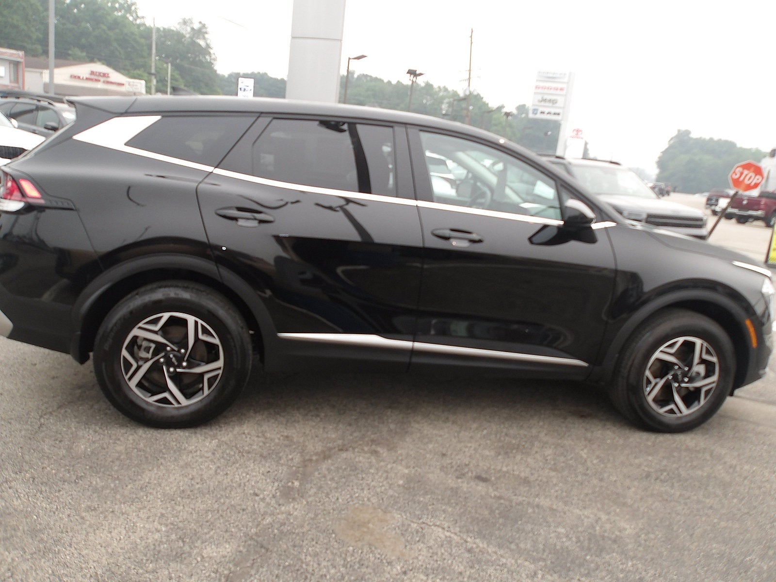 2023 Kia Sportage LX